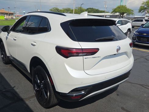 Used 2023 Buick Envision Preferred FWD image 6
