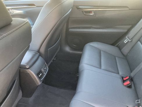 Used 2014 Lexus ES 350 FWD image 14