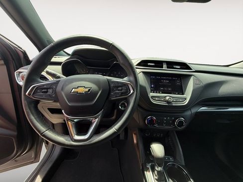 Certified 2023 Chevrolet TrailBlazer ACTIV FWD image 10