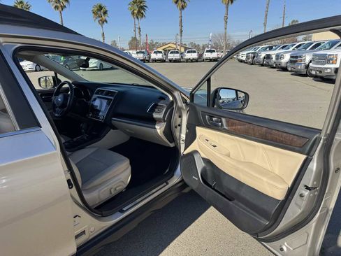 Used 2019 Subaru Outback 2.5i Limited image 14