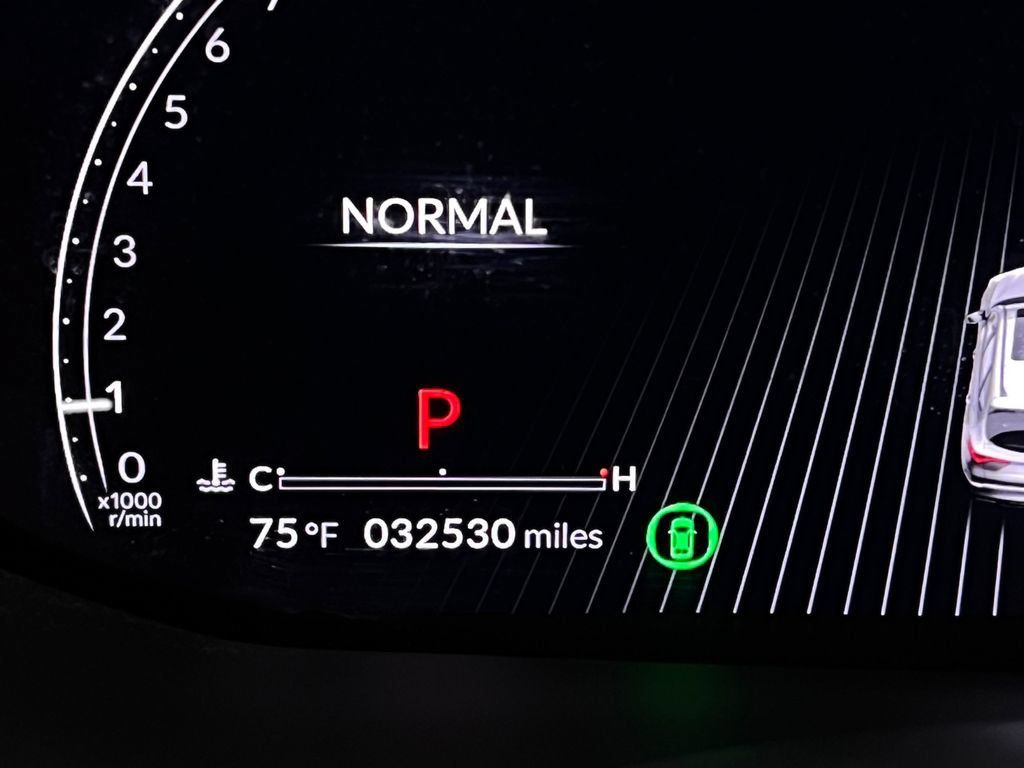 Used 2024 Acura MDX SH-AWD image 18
