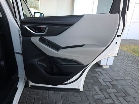 Used 2022 Subaru Forester image 11