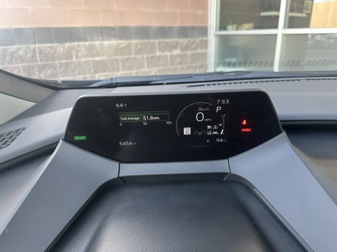 Used 2024 Toyota Prius XLE image 15