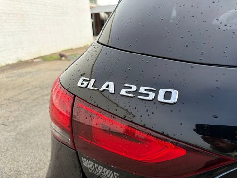 Used 2021 Mercedes-Benz GLA 250 4MATIC image 17