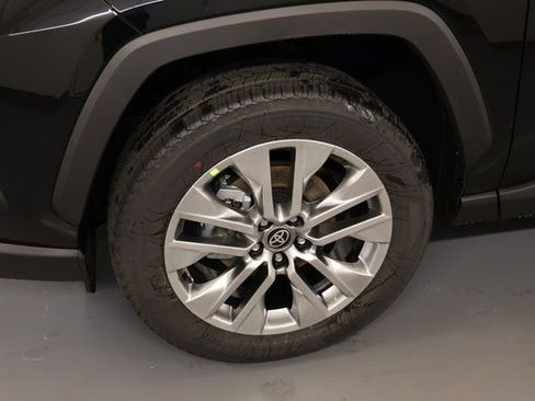 New 2025 Toyota RAV4 XLE Premium image 5