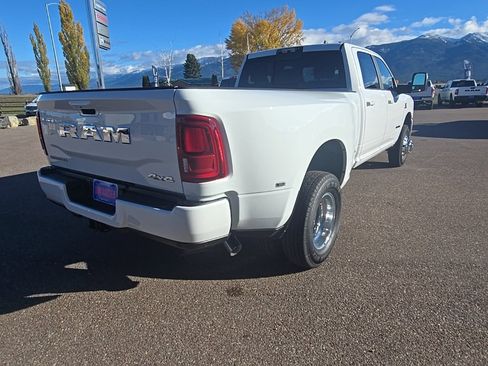 New 2026 RAM 3500 Laramie w/ Max Tow Package image 7