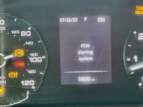 Used 2024 RAM ProMaster 2500 w/ Safety Group FWD image 12