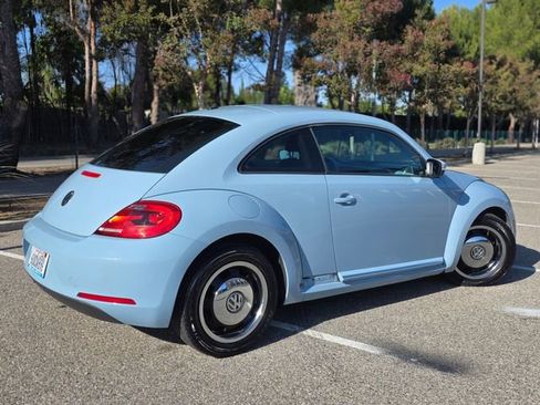 Used 2012 Volkswagen Beetle 2.5 FWD image 9