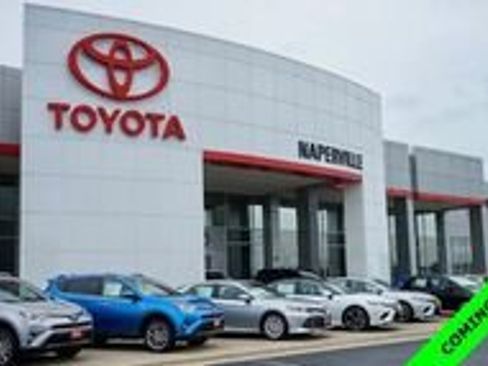 Used 2022 Toyota RAV4 LE image 1