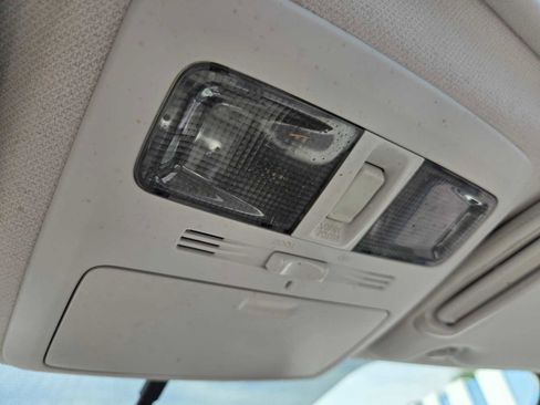 Used 2014 Subaru Forester 2.5i Premium w/ Popular Package #2 AWD/4WD image 33