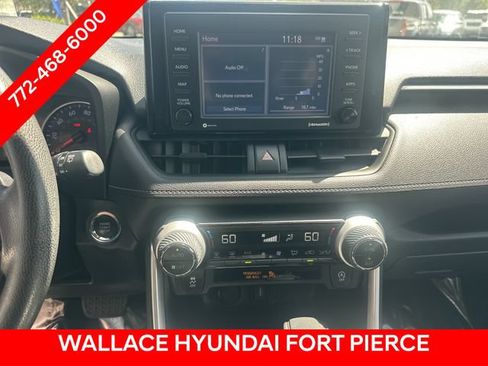 Used 2020 Toyota RAV4 XLE AWD/4WD image 24