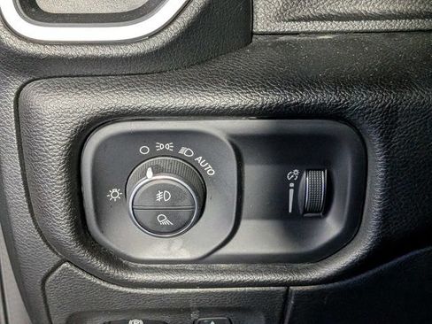 Used 2023 RAM 1500 Big Horn AWD/4WD image 26