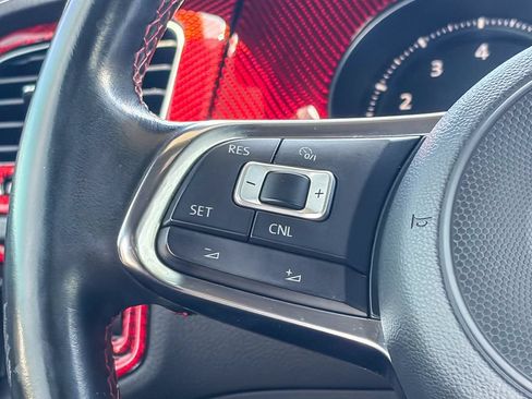Used 2018 Volkswagen GTI S FWD image 21