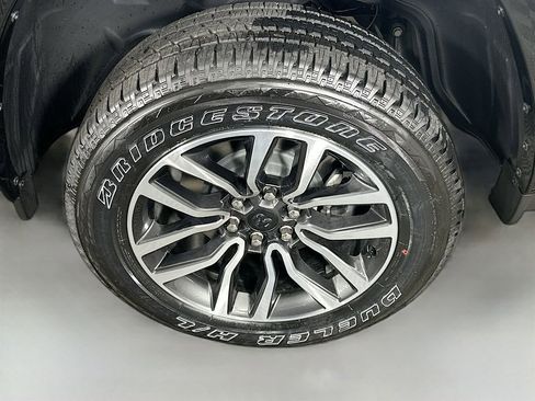 New 2026 RAM 1500 Limited AWD/4WD image 17