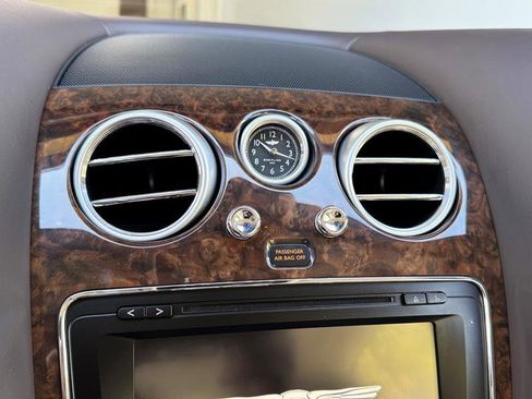 Used 2015 Bentley Flying Spur V8 image 26