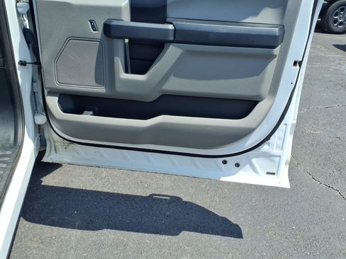 Used 2018 Ford F150 XL w/ Equipment Group 101A Mid RWD image 12