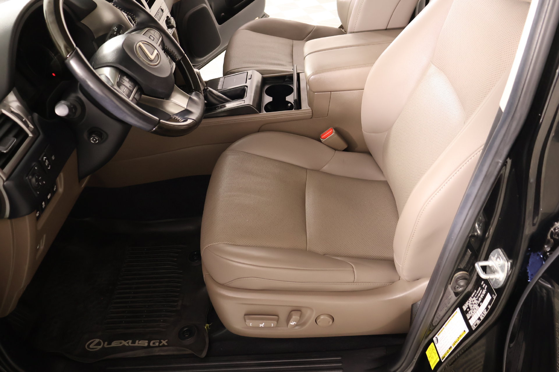 Used 2022 Lexus GX 460 Premium AWD/4WD image 12