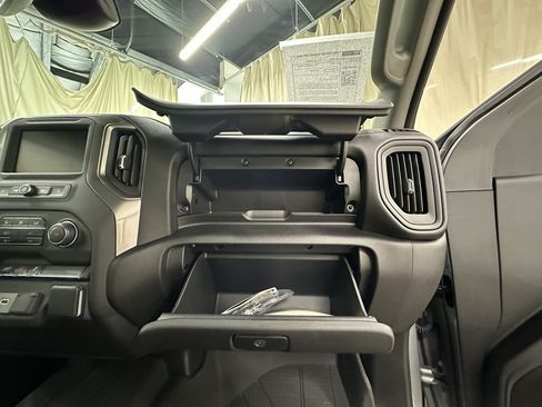 Certified 2025 Chevrolet Silverado 2500 W/T w/ WT/CX Safety Package AWD/4WD image 16