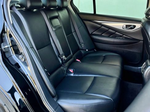 Used 2019 INFINITI Q50 Luxe w/ Essential Package (3.0T Luxe) RWD image 40