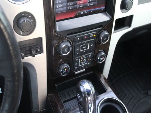 Used 2013 Ford F150 Platinum image 15