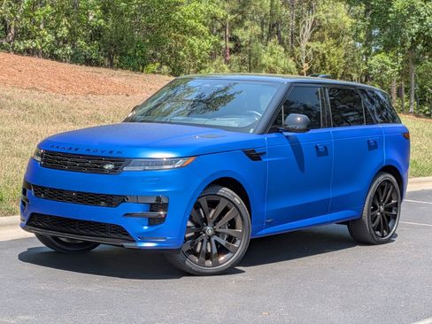 Used 2025 Land Rover Range Rover Sport Autobiography AWD/4WD image 1