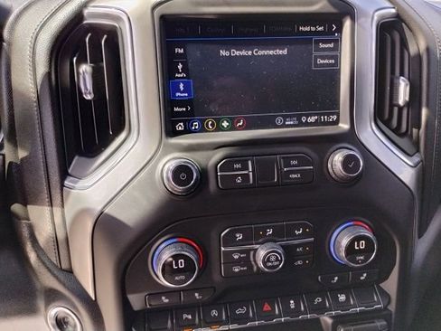 Used 2020 Chevrolet Silverado 1500 RST w/ All-Star Edition AWD/4WD image 18