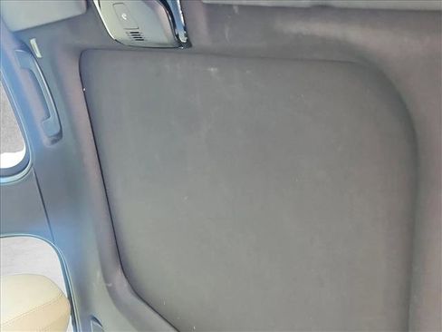 Used 2019 BMW 330i Sedan w/ Convenience Package image 15