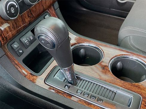 Used 2014 Chevrolet Traverse LT w/ All-Star Edition image 20