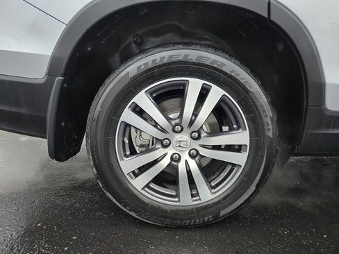 Used 2018 Honda Pilot EX image 10