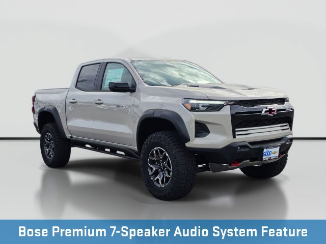 New 2026 Chevrolet Colorado ZR2 w/ Technology Package AWD/4WD image 8
