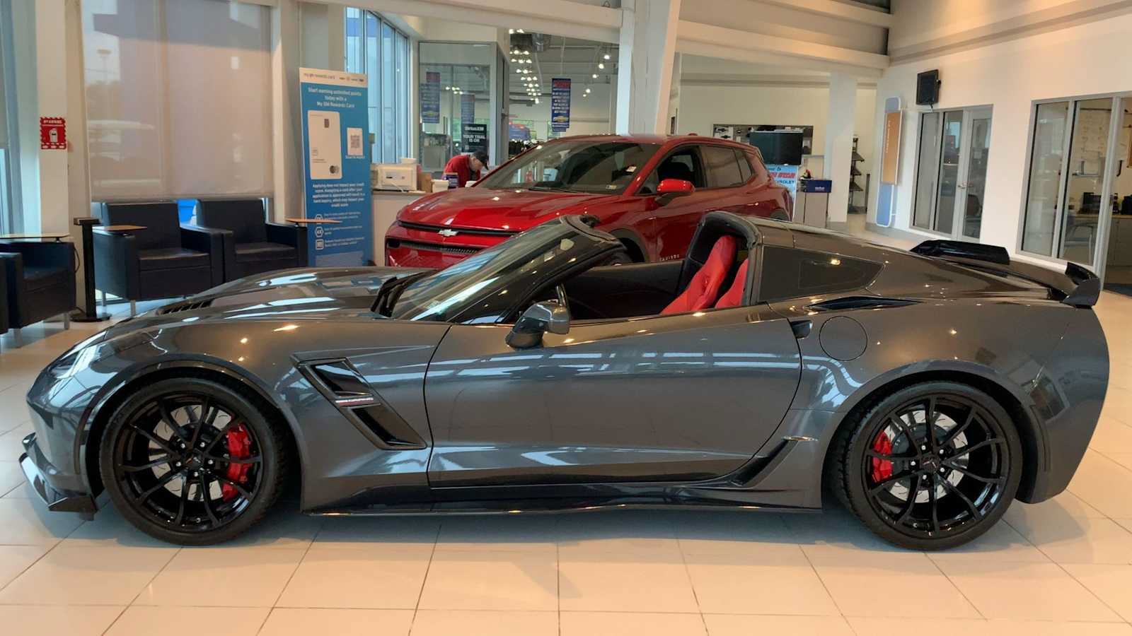 Certified 2017 Chevrolet Corvette Grand Sport RWD image 5