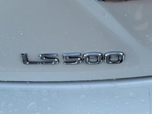 Used 2018 Lexus LS 500 w/ Interior Upgrade Package RWD image 10