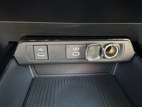 New 2026 Toyota Prius Plug-In Hybrid image 33