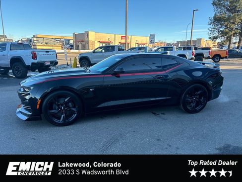 Used 2019 Chevrolet Camaro SS image 2