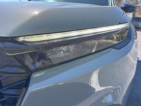 Certified 2025 Honda CR-V Sport image 9