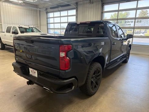 Used 2022 Chevrolet Silverado 1500 RST w/ Convenience Package II AWD/4WD image 5