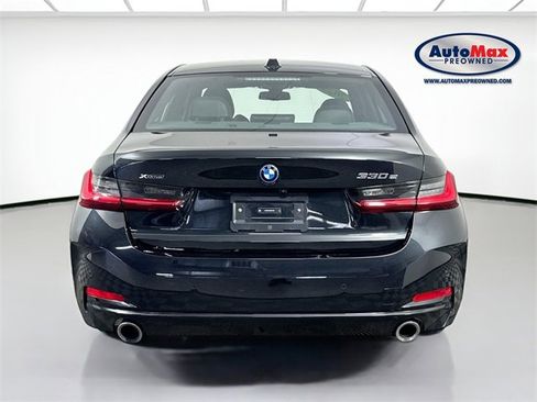 Used 2024 BMW 330e xDrive 330e xDrive w/ Convenience Package image 8