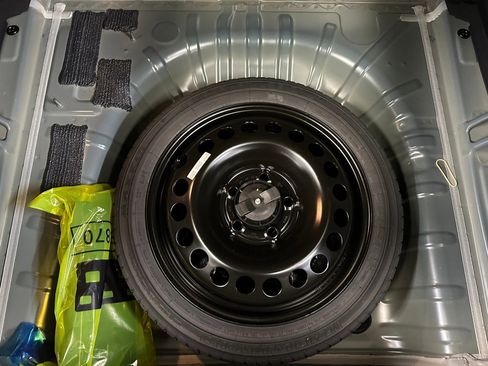 Used 2024 Buick Envista Sport Touring w/ Convenience I Package image 26