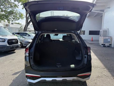 Certified 2024 Kia Sportage EX AWD/4WD image 10