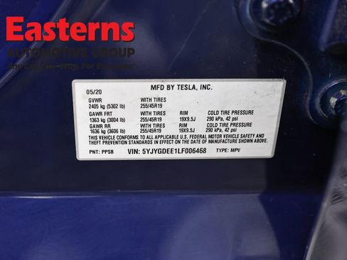 Used 2020 Tesla Model Y Long Range image 32