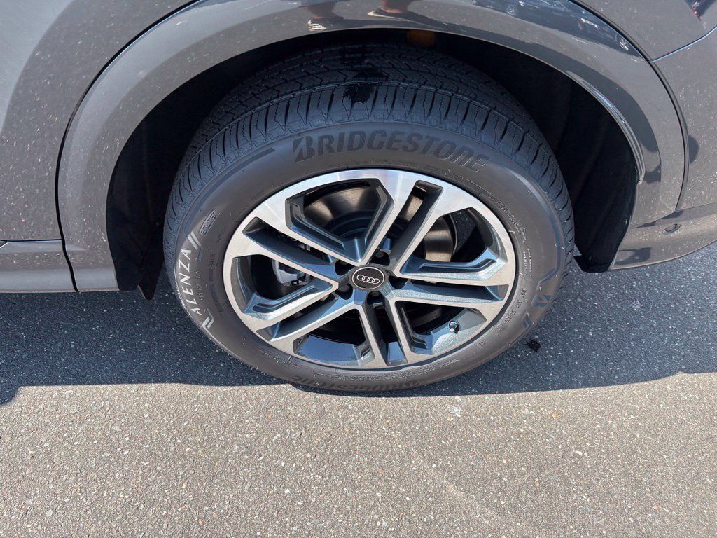 New 2026 Audi Q5 Premium AWD/4WD image 16