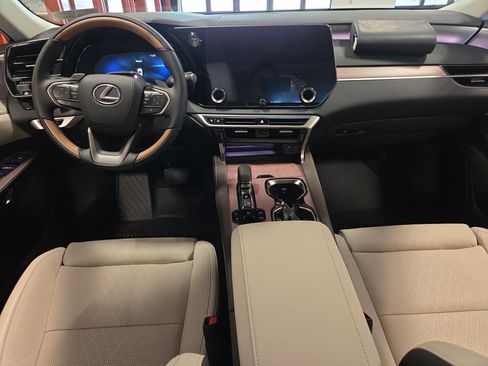 New 2026 Lexus RX 450h AWD image 10