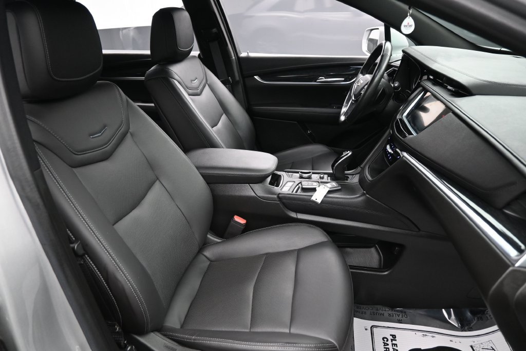 Used 2020 Cadillac XT5 Premium Luxury FWD image 33
