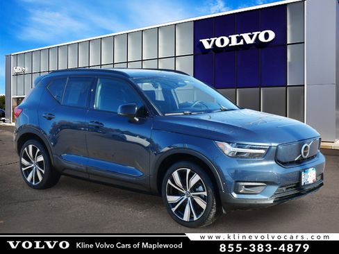 Certified 2022 Volvo XC40 P8 Recharge Ultimate image 1