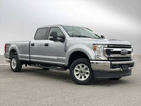 Used 2022 Ford F250 XLT image 1