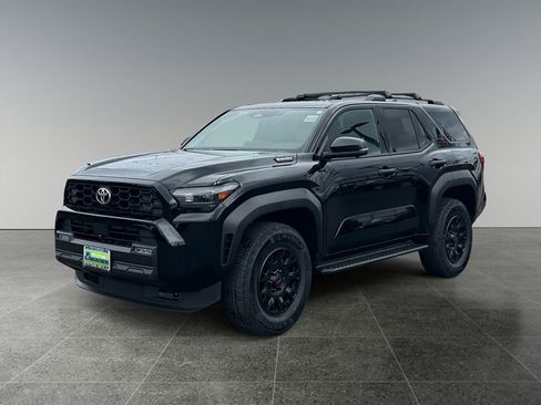 New 2026 Toyota 4Runner TRD Off-Road Premium AWD/4WD image 3