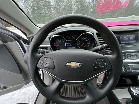 Used 2017 Chevrolet Impala LS image 14