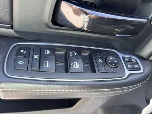 Used 2024 RAM 2500 Limited AWD/4WD image 26