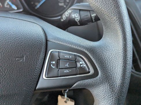 Used 2016 Ford Focus SE image 27