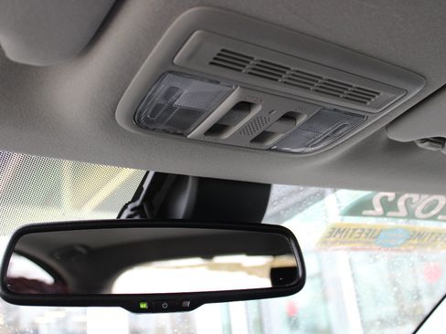 Used 2022 Honda HR-V EX-L image 17